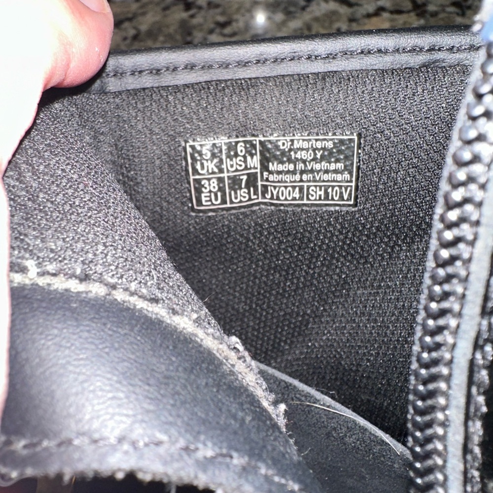 Dr. Martens, patent leather boots. Eu size 38. Excellent condition.